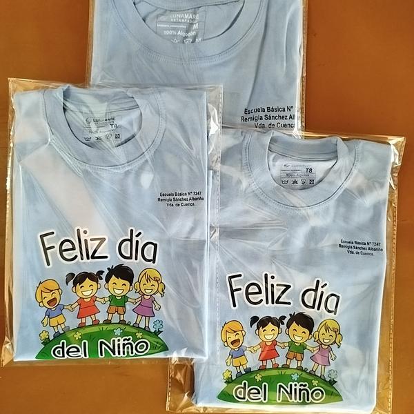 Remeras para el Día del Niño de una escuela